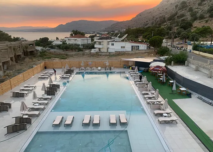 Pals Studios Pefkos